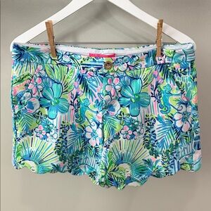 Lilly Pulitzer Lilly’s House shorts 8 NWOT